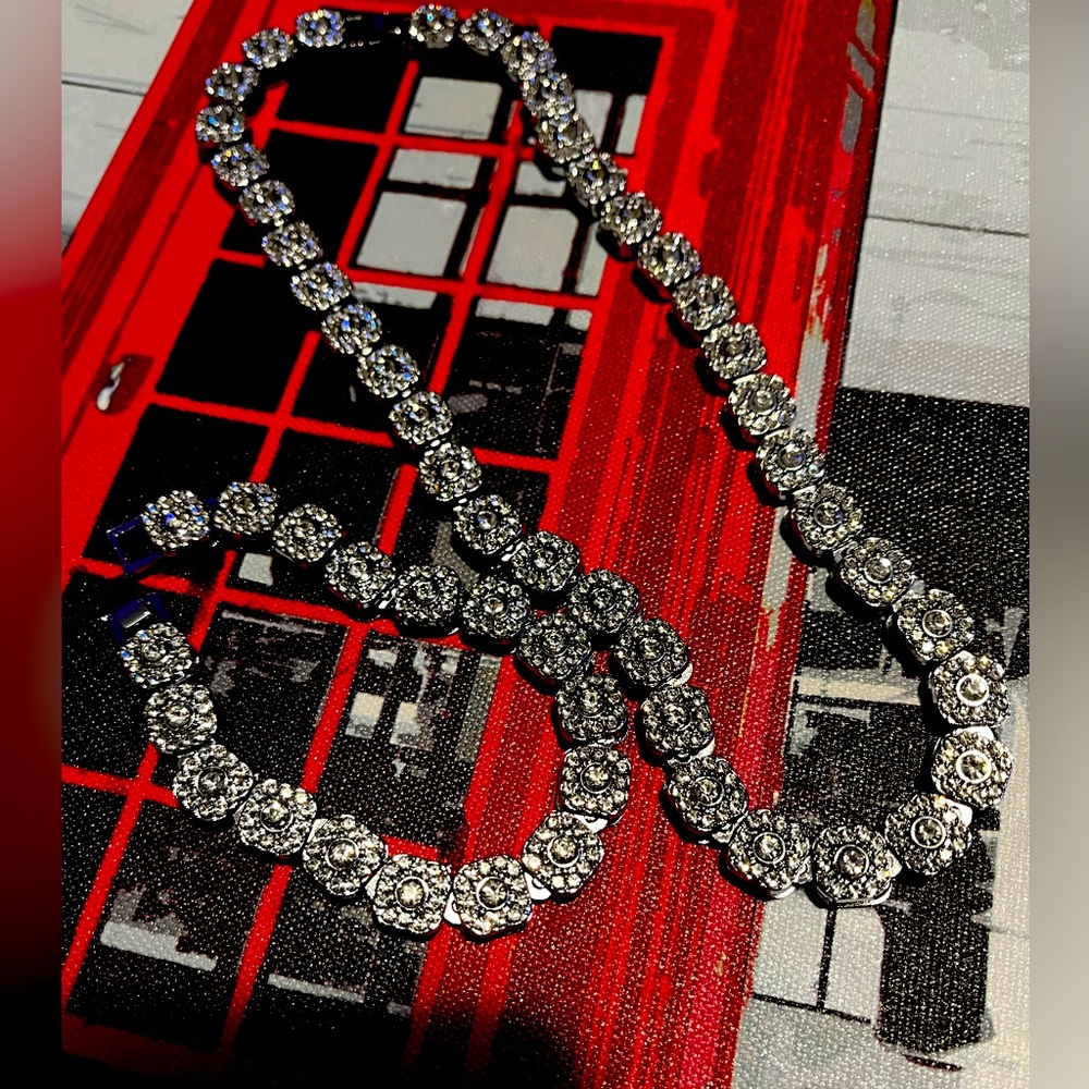 Silver Necklace and Bracelet Set!